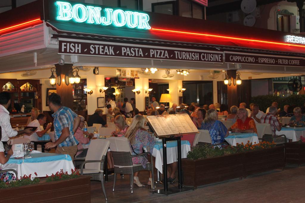 מרמריס Bonjour Hotel מראה חיצוני תמונה