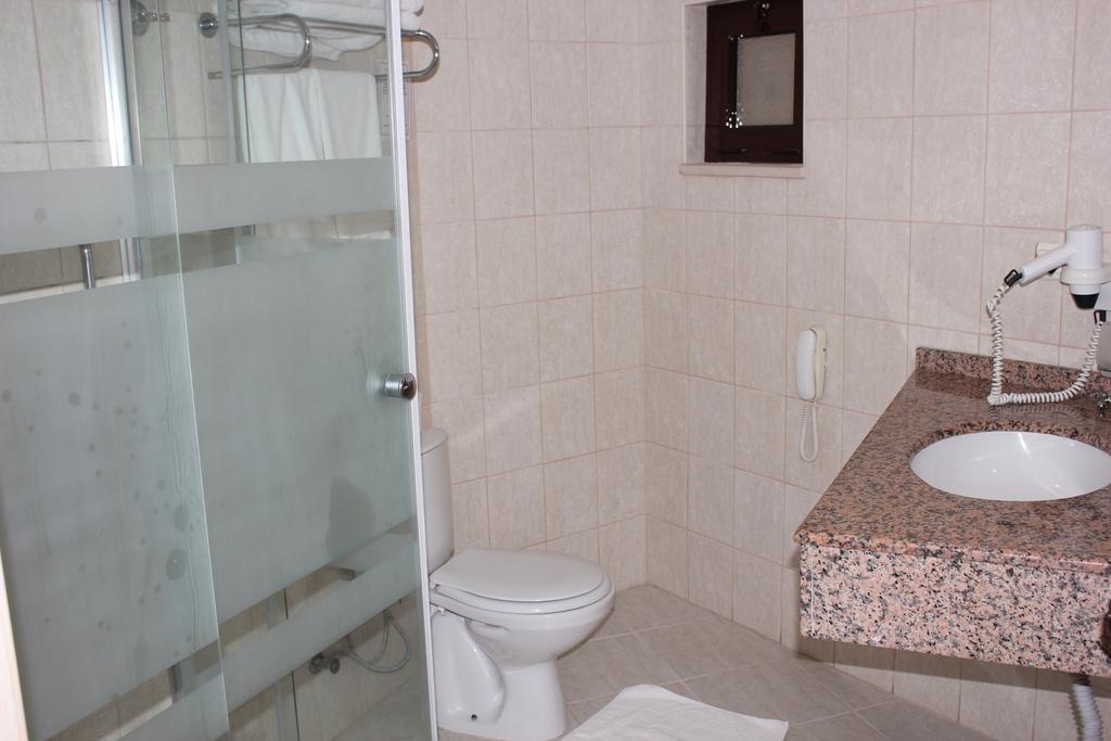 מרמריס Bonjour Hotel חדר תמונה